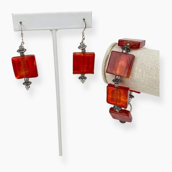 Artisan Bracelet Pierced Dangle Earrings Red Acrylic Square Links Silver Tone - Picture 2 of 10
